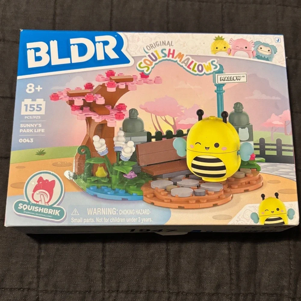BLDR Original Squishmallows Sunny's Park Life Building Set 155 Pieces Ages 8+